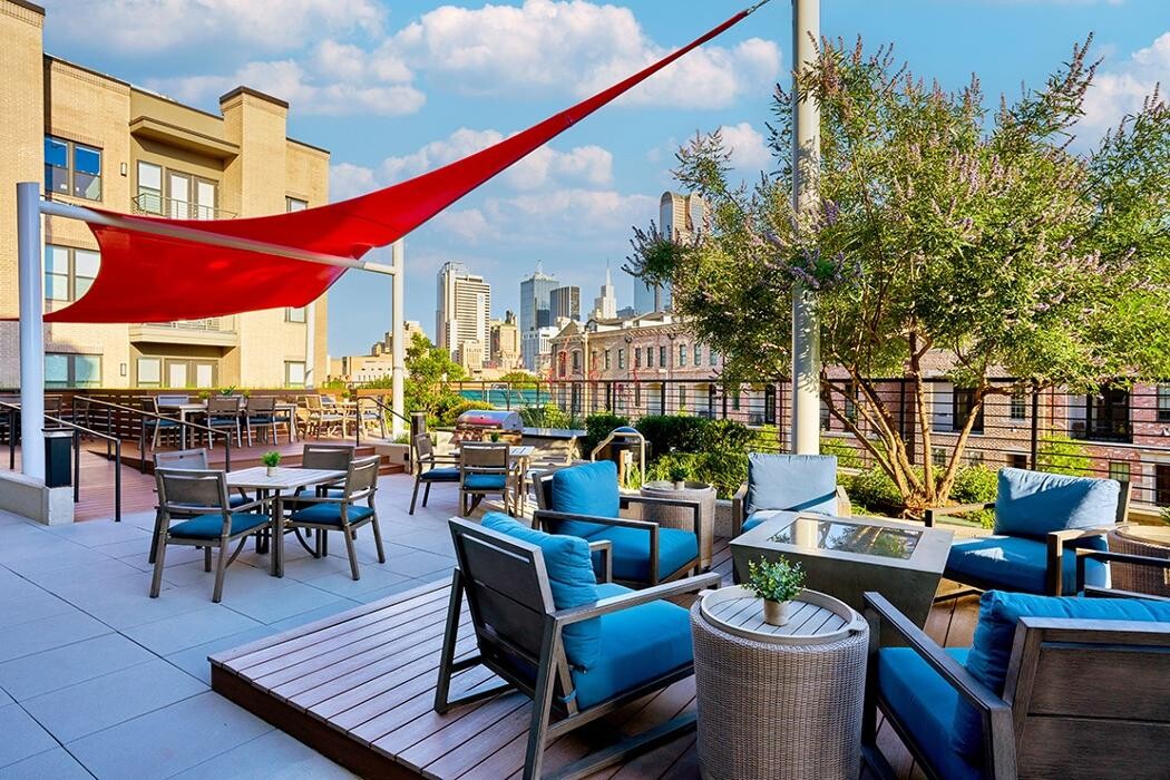 Images Taylor Lofts at the Dallas Farmers Market