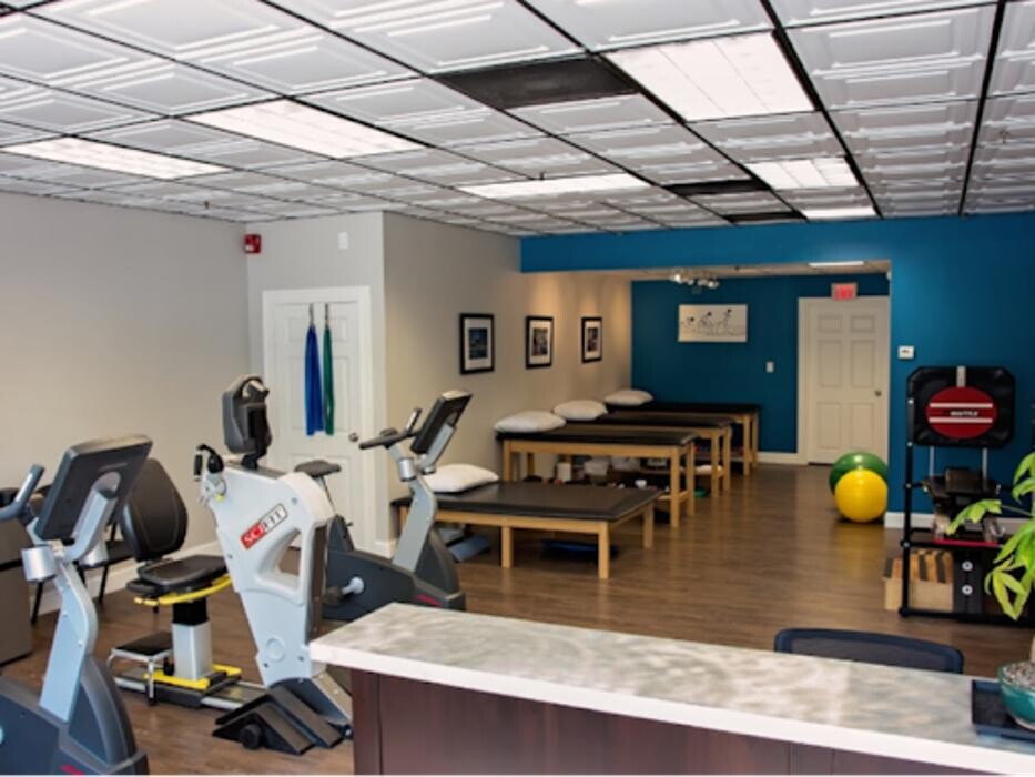 Images Healthy Edge Physical Therapy, Inc