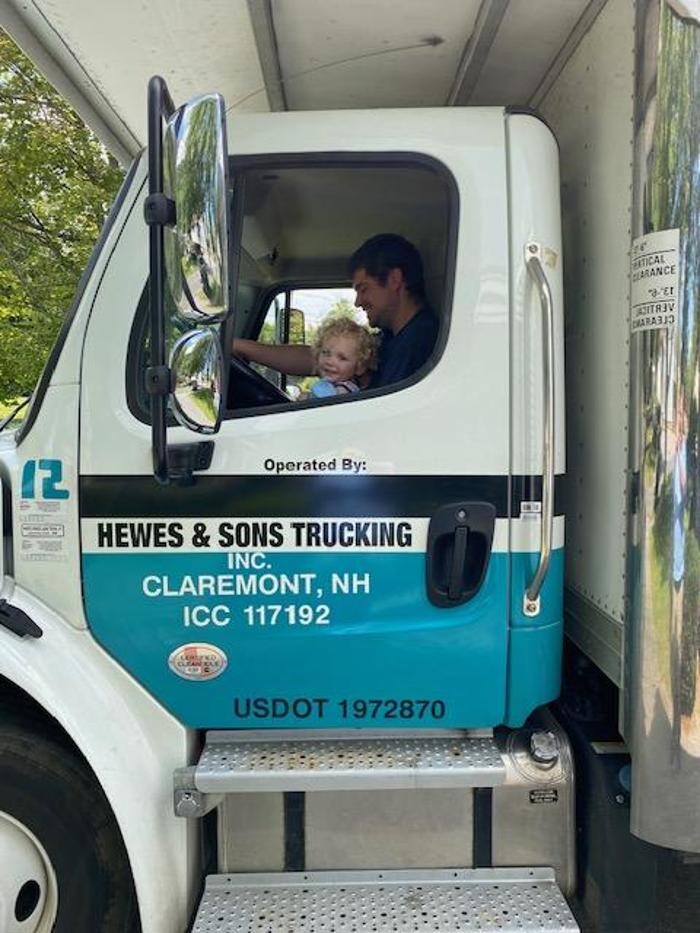 Images Chase the Mover