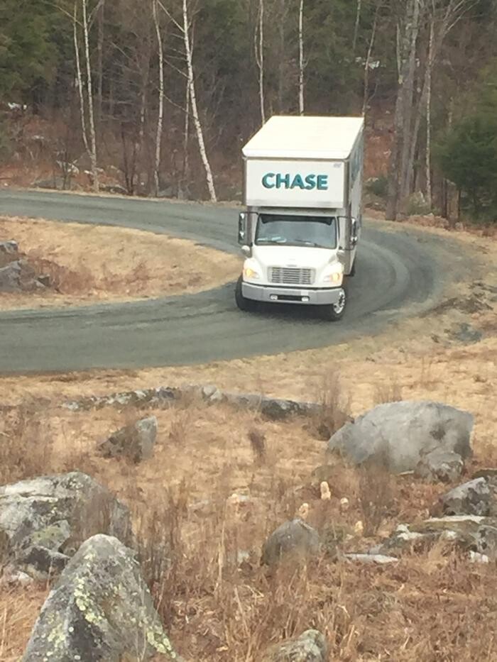 Images Chase the Mover