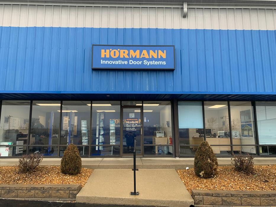 Images Hörmann Cincinnati Sales Center