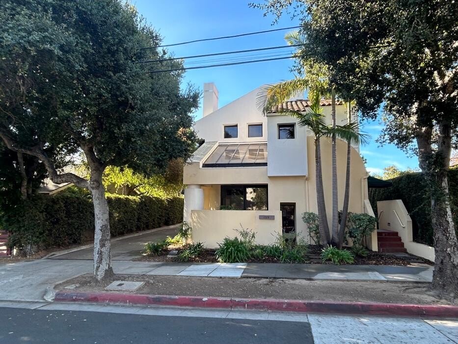 Images Cottage Primary Care - Santa Barbara