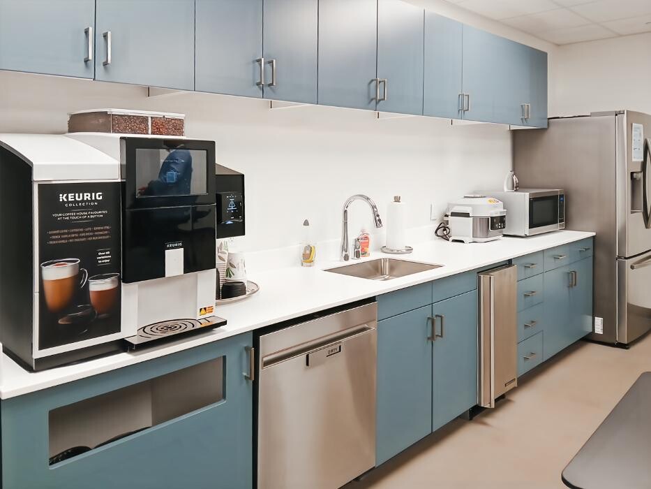 Images Regus North May Avenue