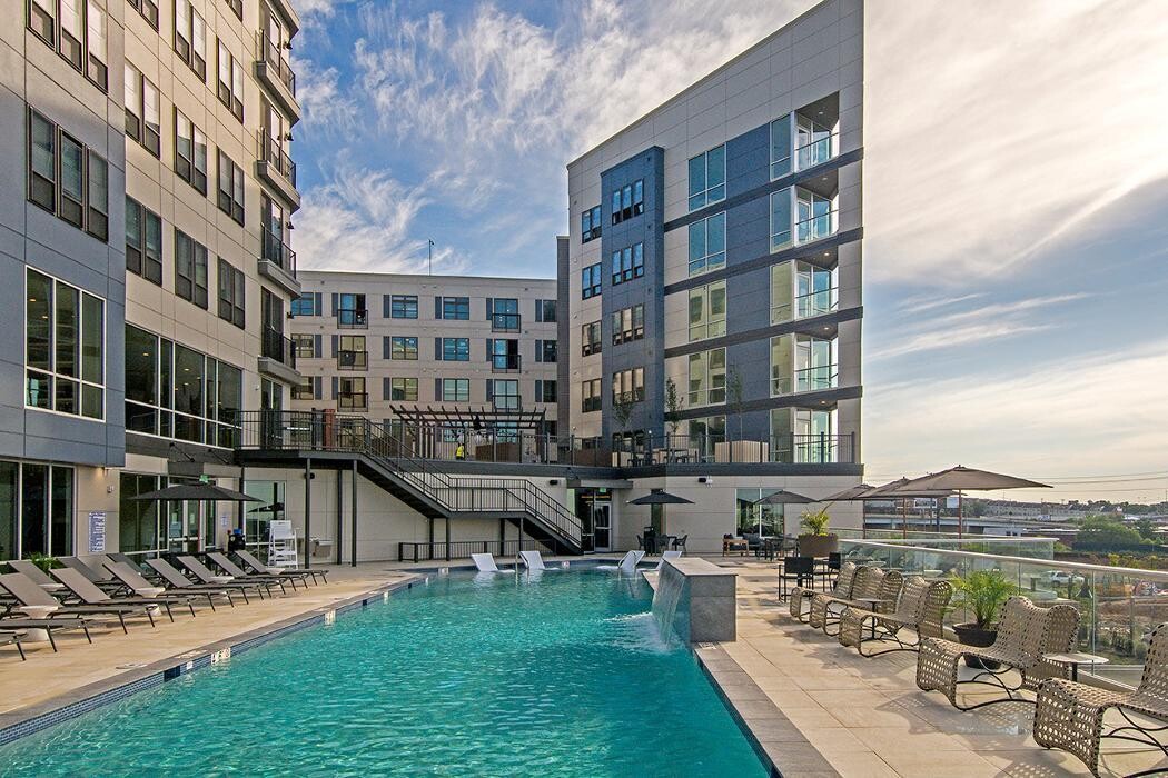 Images Axel Brewers Hill