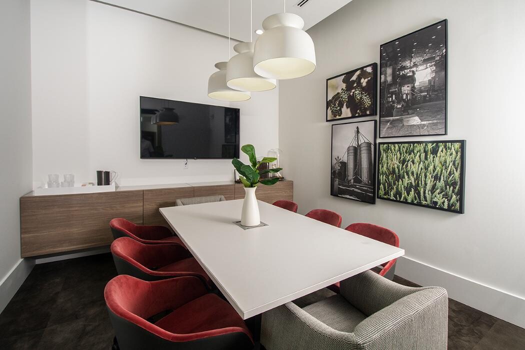 Images Axel Brewers Hill