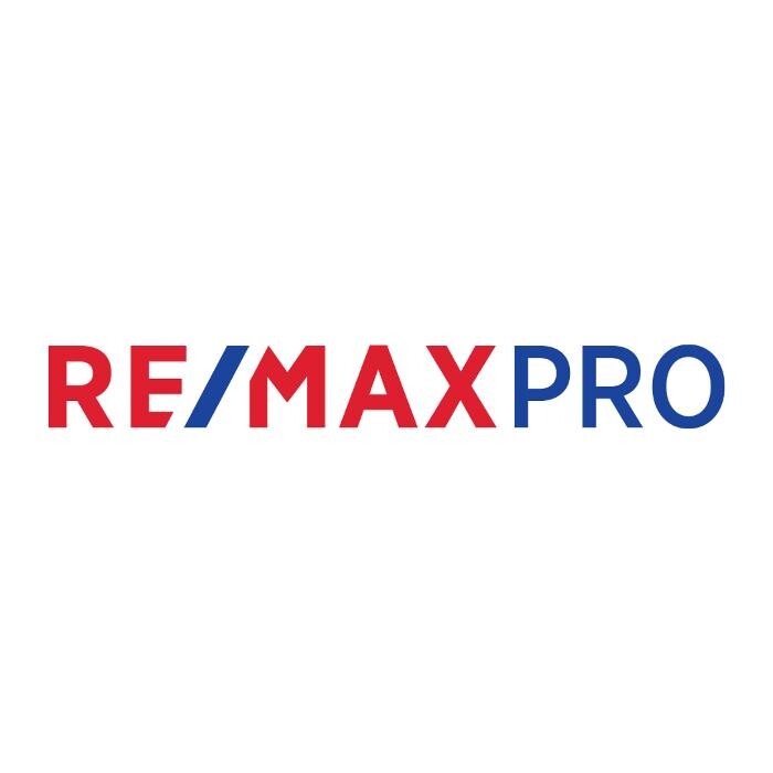Images RE/MAX PRO Realty