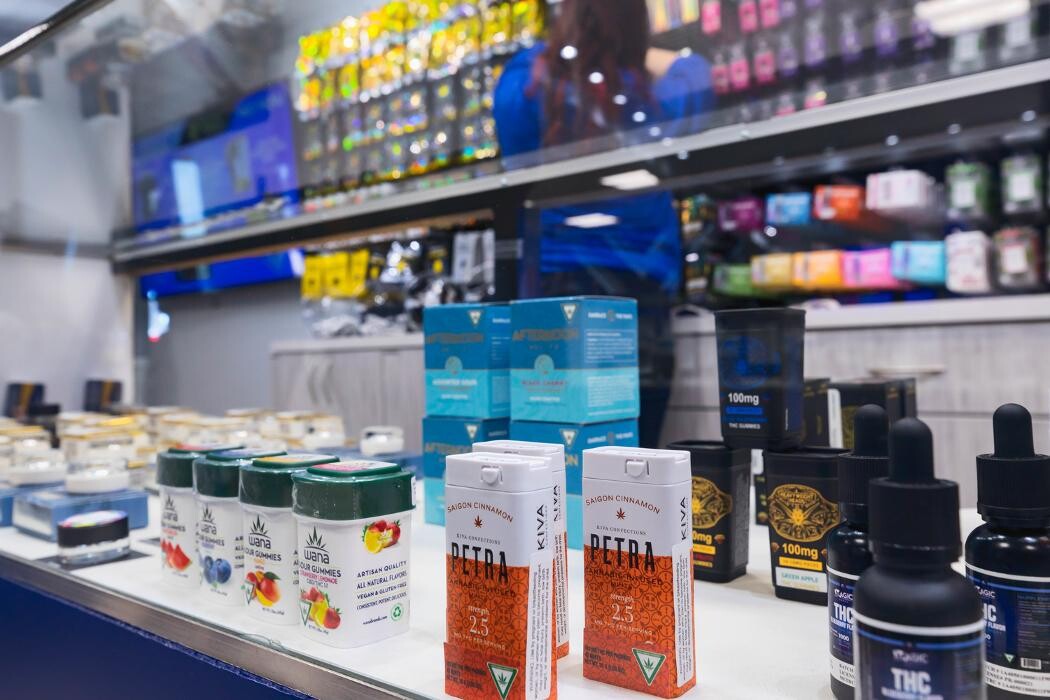 Images Xplore Canna Medical & Recreational Dispensary Lapeer