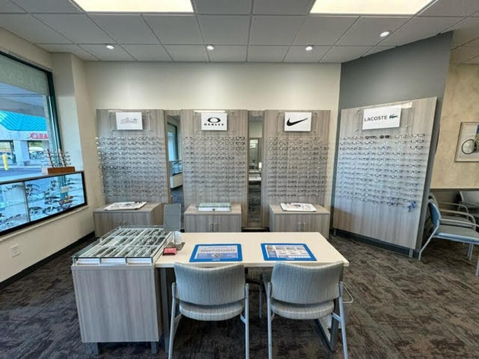 Images Holloway Eye Care & Optique