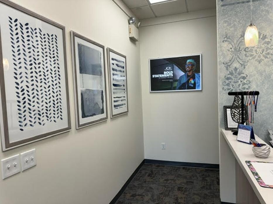Images Holloway Eye Care & Optique