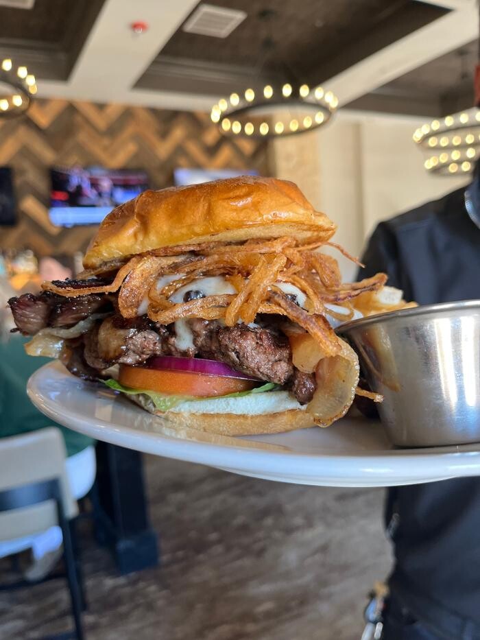 Images Smokin' Oak Bar & Grill