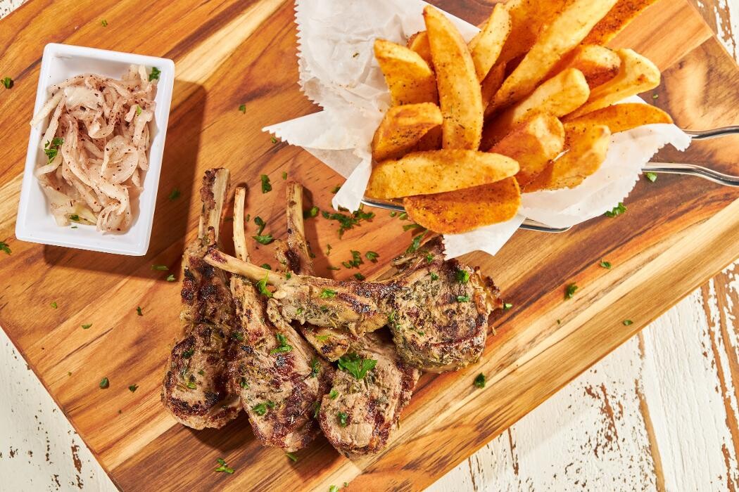 Images Sufrat Mediterranean Grill