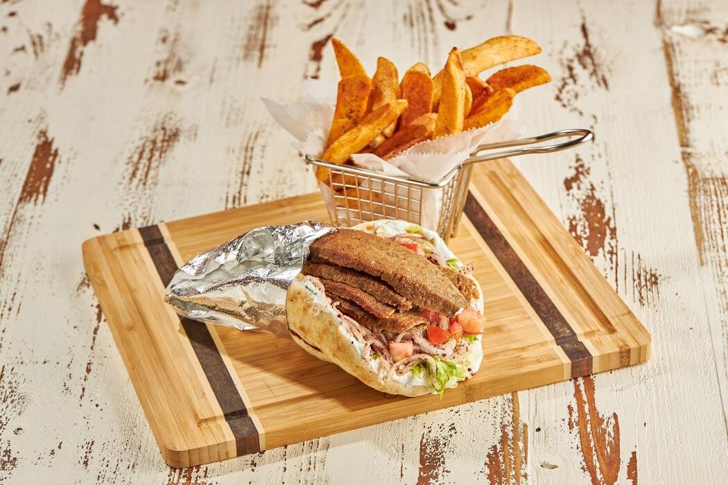 Images Sufrat Mediterranean Grill