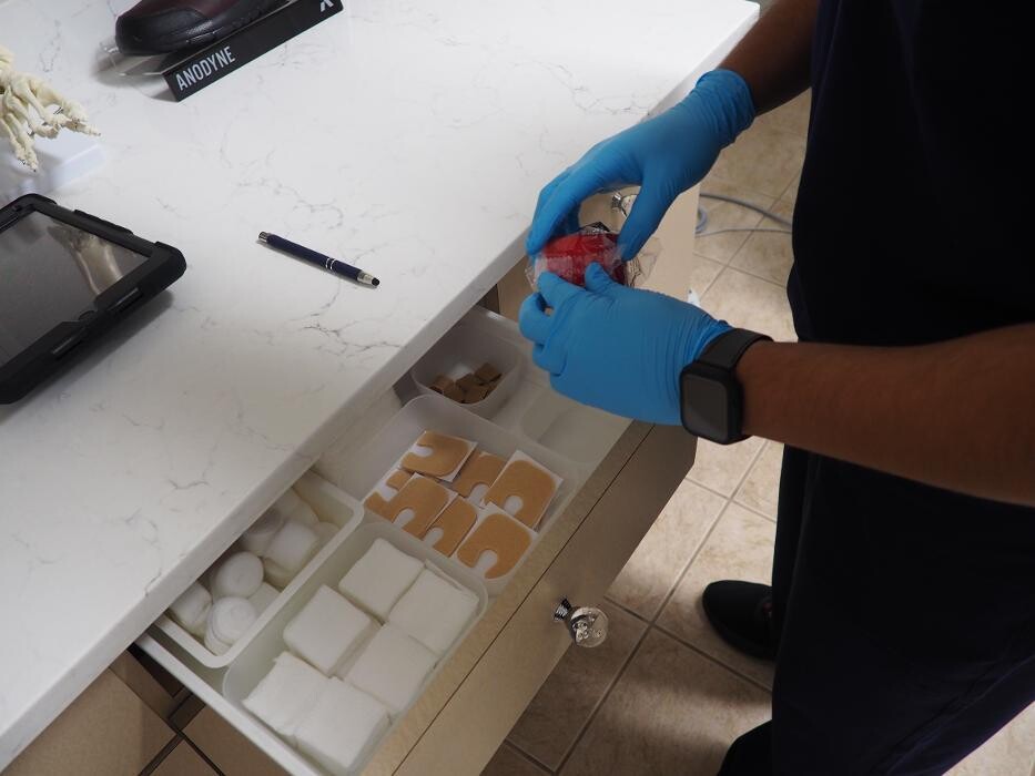 Images Evolve Health - Foot & Ankle