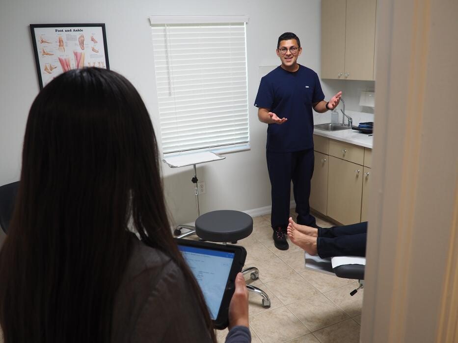 Images Evolve Health - Foot & Ankle