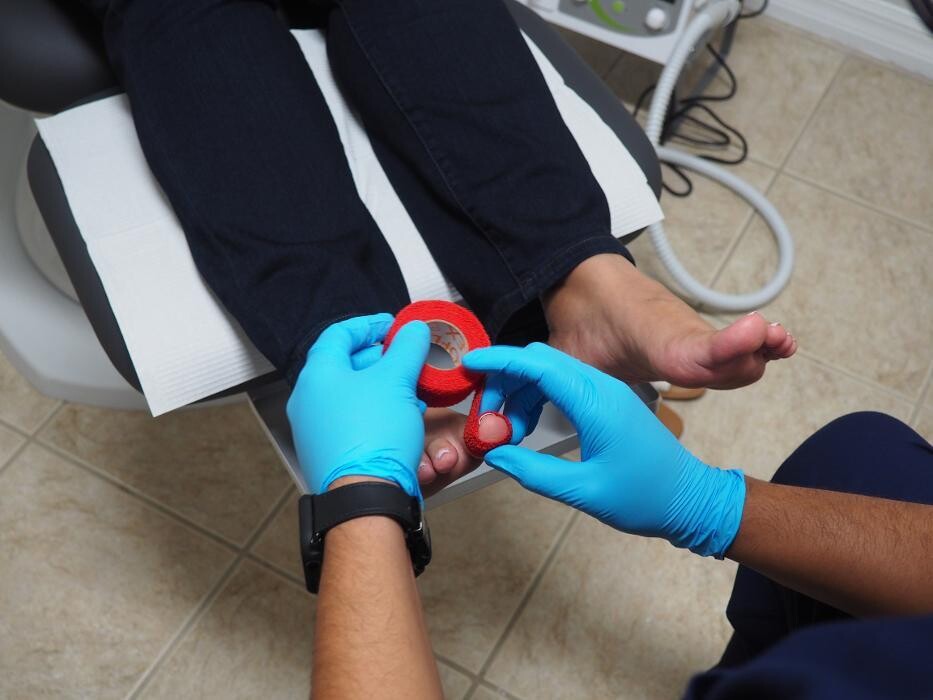 Images Evolve Health - Foot & Ankle