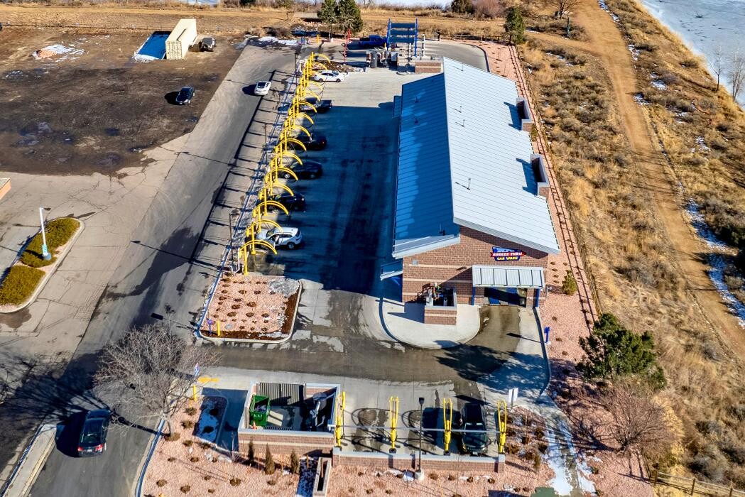 Images Breeze Thru Car Wash - West Loveland