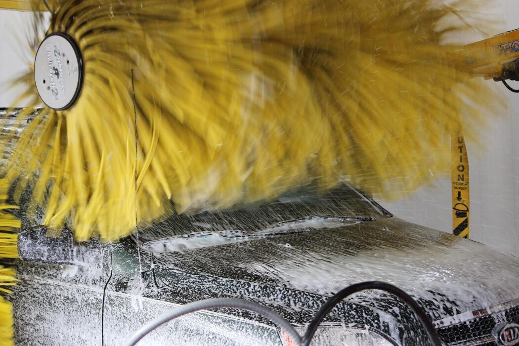 Images Breeze Thru Car Wash - West Loveland