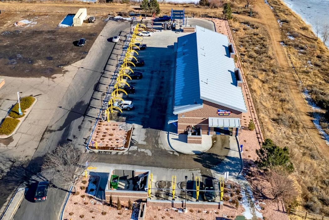 Images Breeze Thru Car Wash - West Loveland