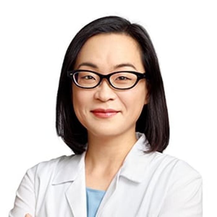 Images Christina Haeyoung Yeon, M.D., M.H.M. | Medical Oncologist and Hematologist