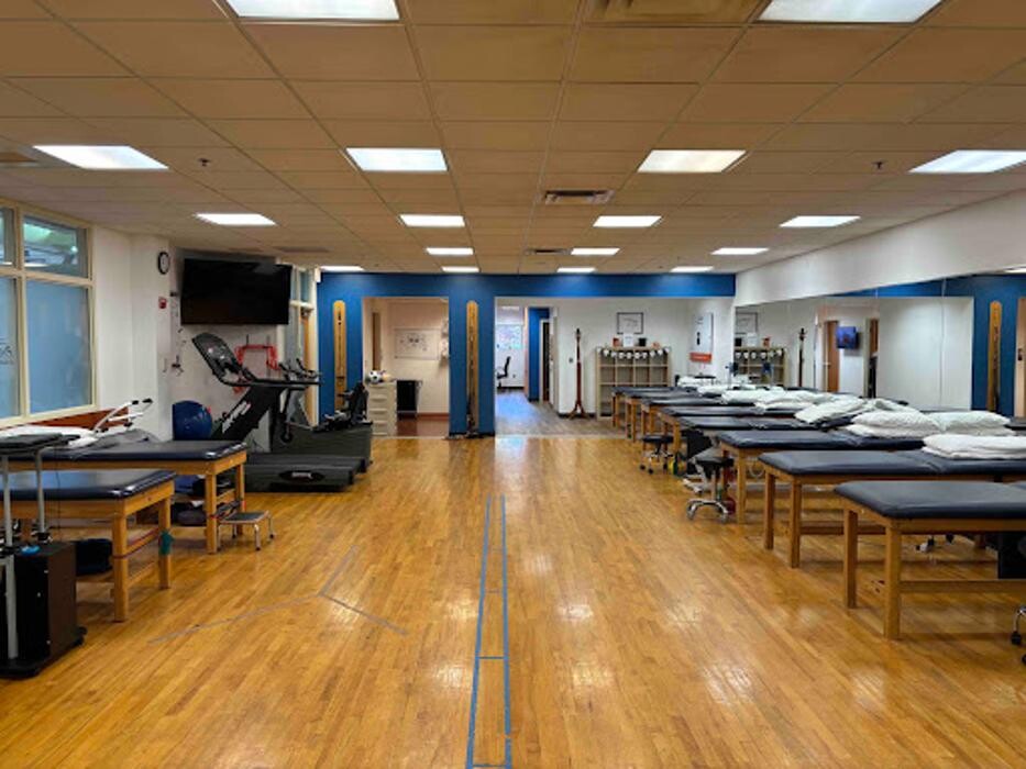 Images Kinetic Physical Therapy West Chester