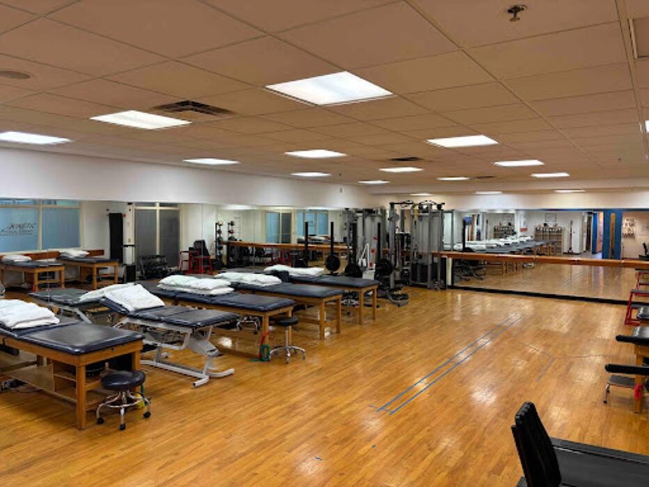 Images Kinetic Physical Therapy West Chester