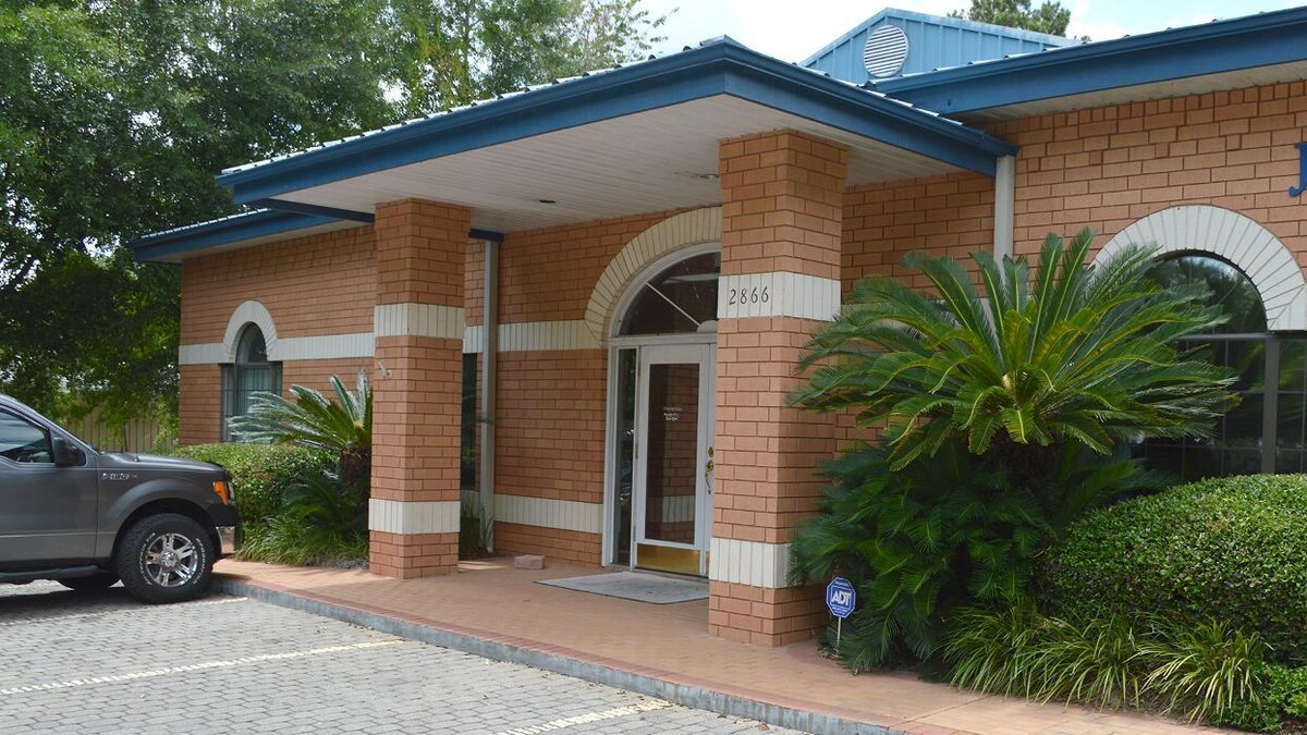 Images Acme Brick Tile & Stone