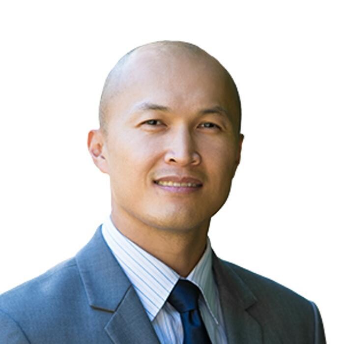 Images Jonathan Lim Yamzon, M.D. | Urologic Oncology Surgeon