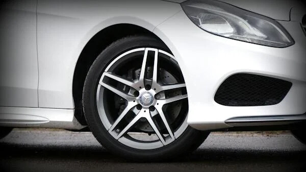 Images Tanyi Tire Shop