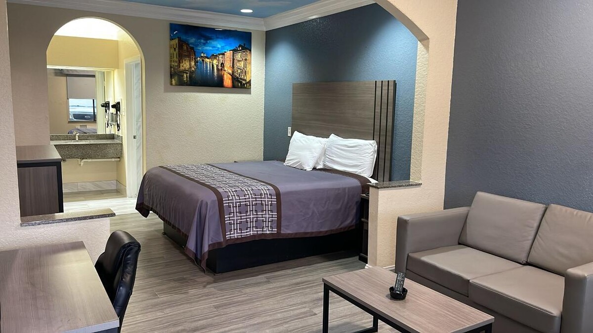 Images Platinum Inn Pasadena / Deer Park Area