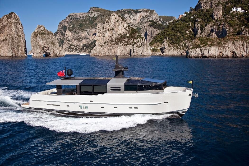 Images HMY Yacht Sales - Charleston