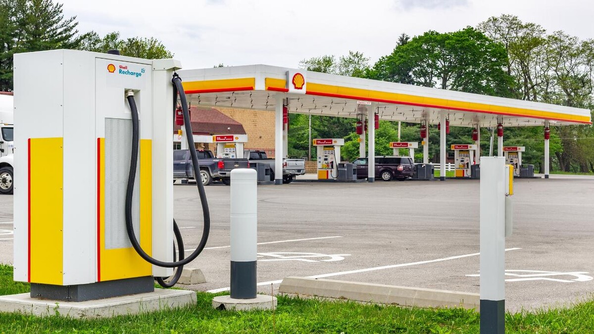 Images Shell Recharge Charging Station