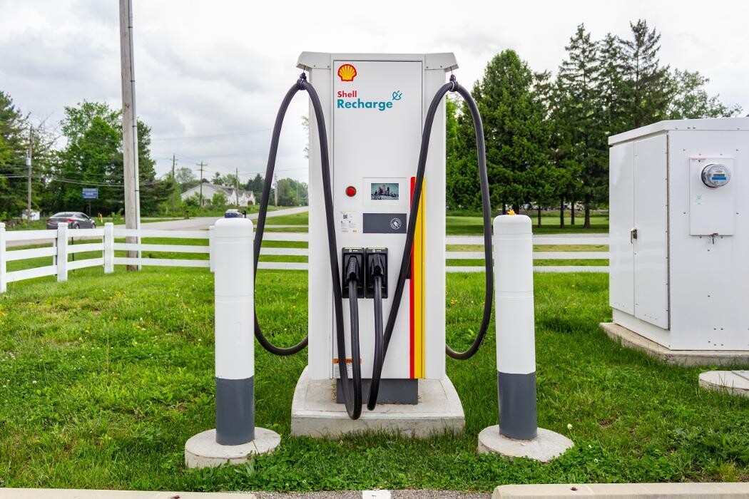 Images Shell Recharge Charging Station