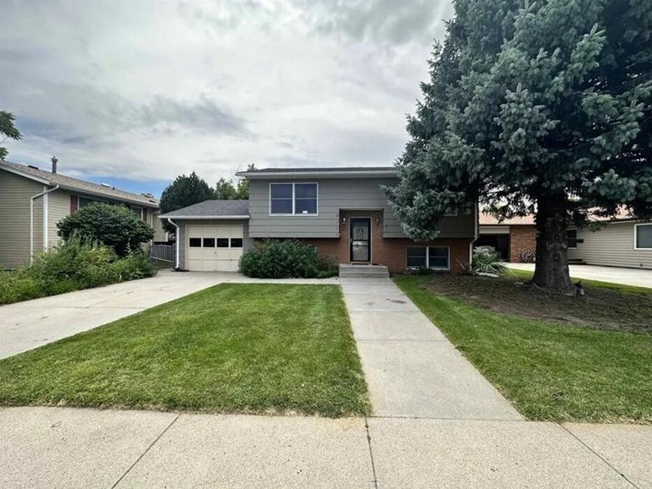 Images Wolffpak Realty LLC