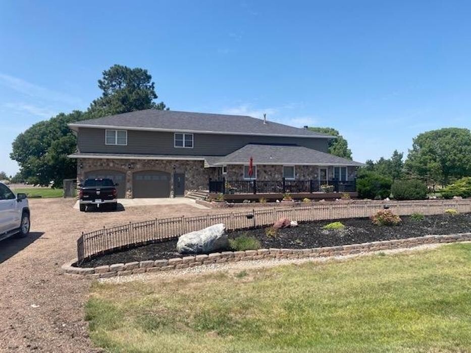 Images Wolffpak Realty LLC