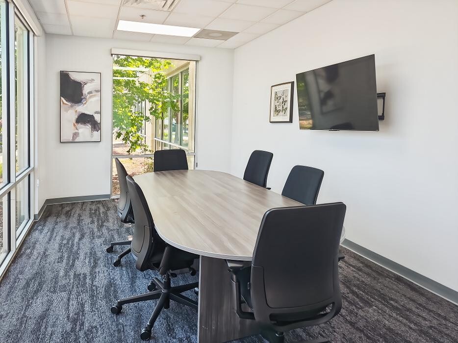 Images Regus Town Center Blvd