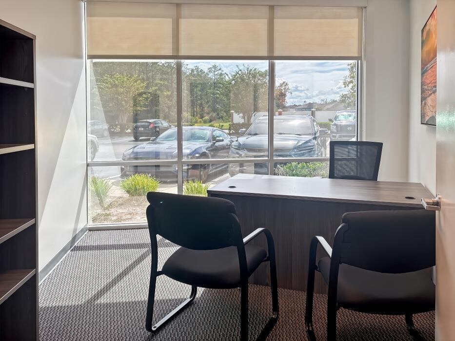 Images Regus Town Center Blvd