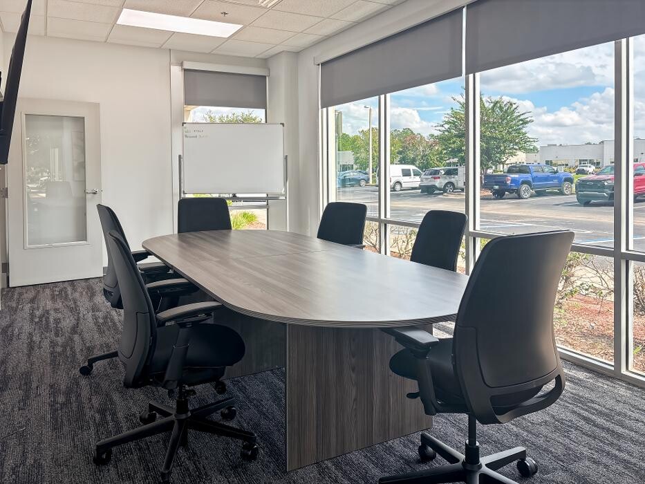 Images Regus Town Center Blvd