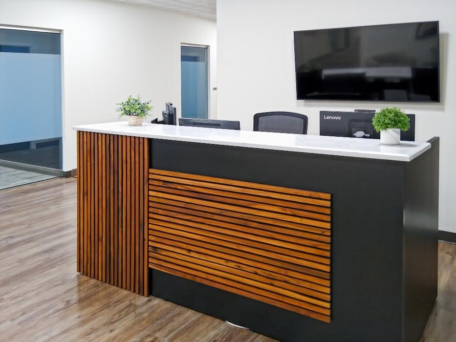 Images Regus Route 10
