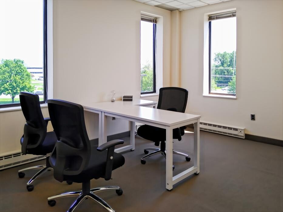 Images Regus Route 10