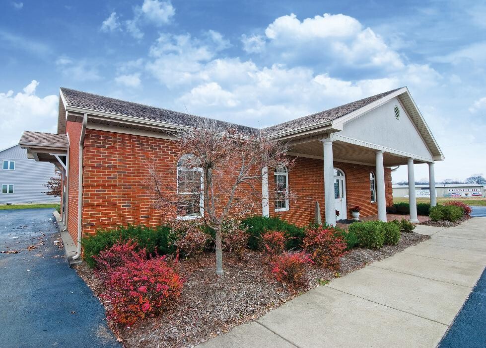 Images First Financial Bank