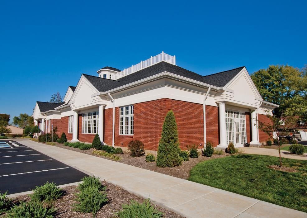 Images First Financial Bank