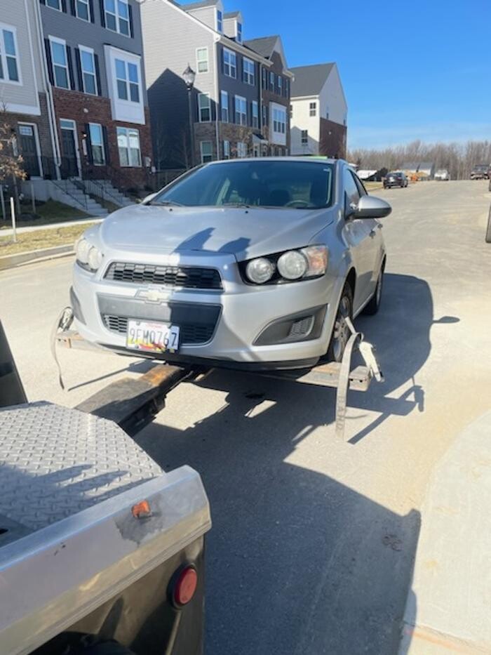 Images 1st On Scene Towing and Recovery