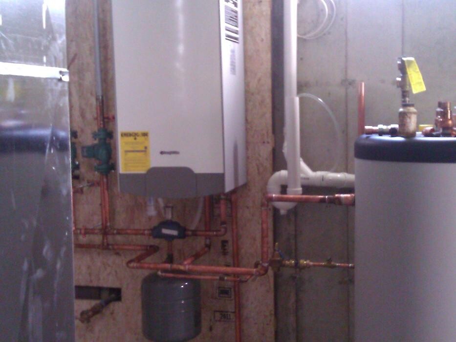 Images Pumphery plumbing & Heating