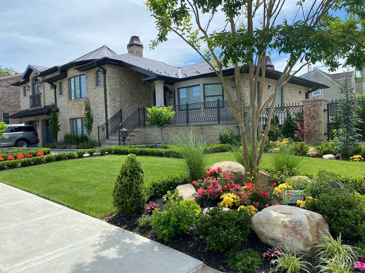 Images DeLutri Landscaping Inc.