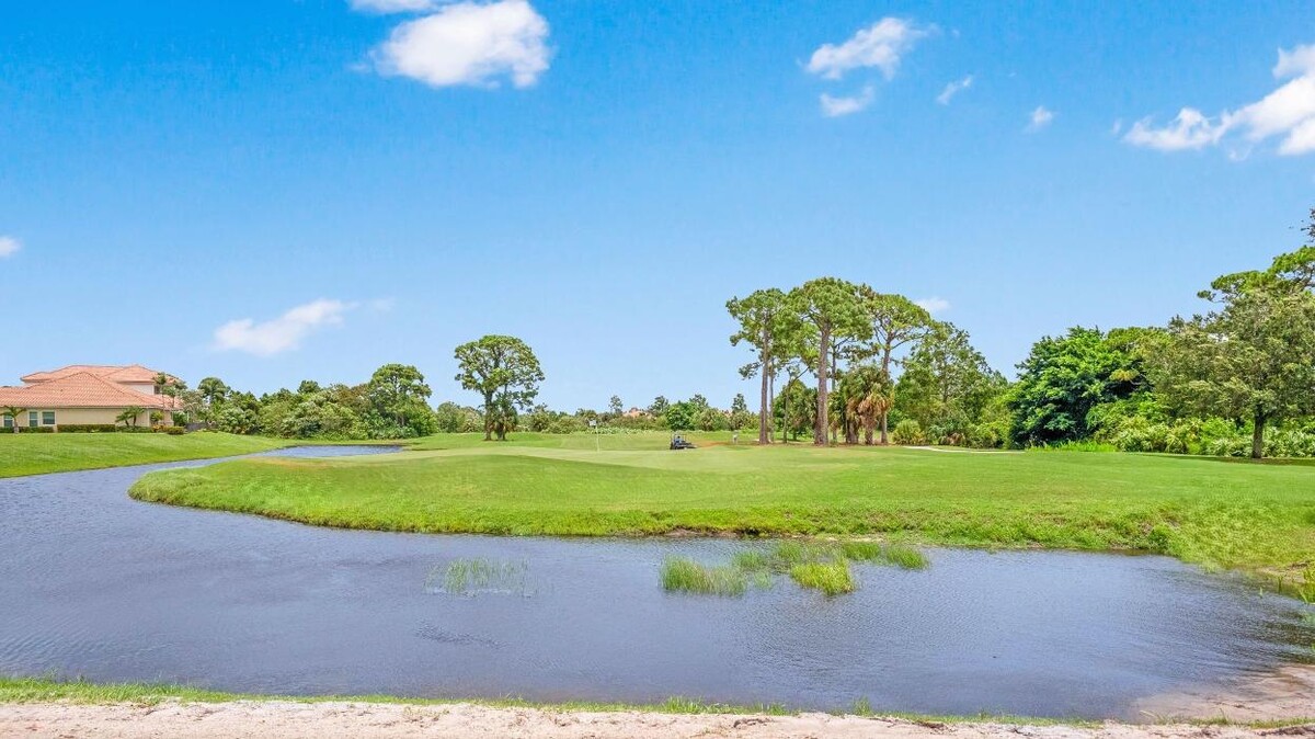 Images GHO Homes at Tesoro Club