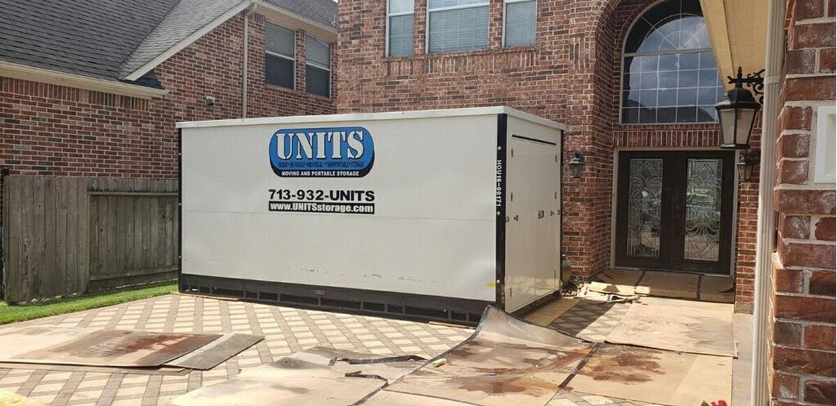 Images UNITS Mobile Storage of Houston
