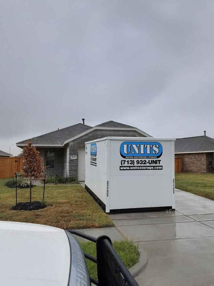 Images UNITS Mobile Storage of Houston