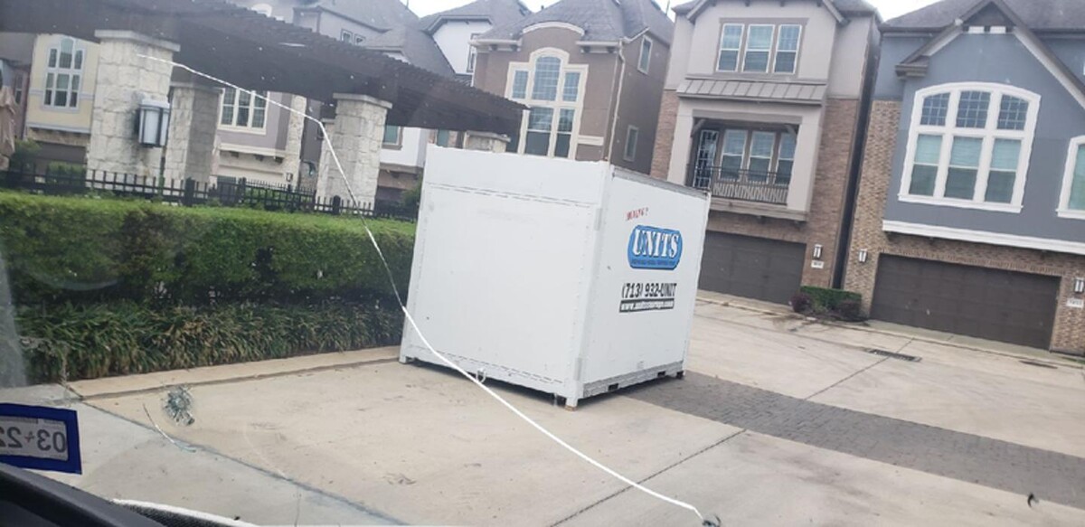 Images UNITS Mobile Storage of Houston