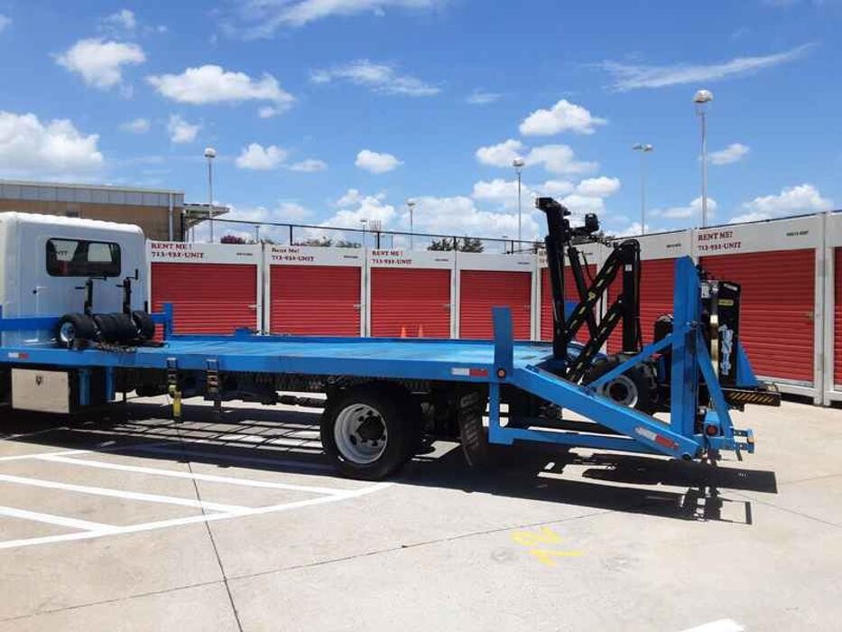 Images UNITS Mobile Storage of Houston