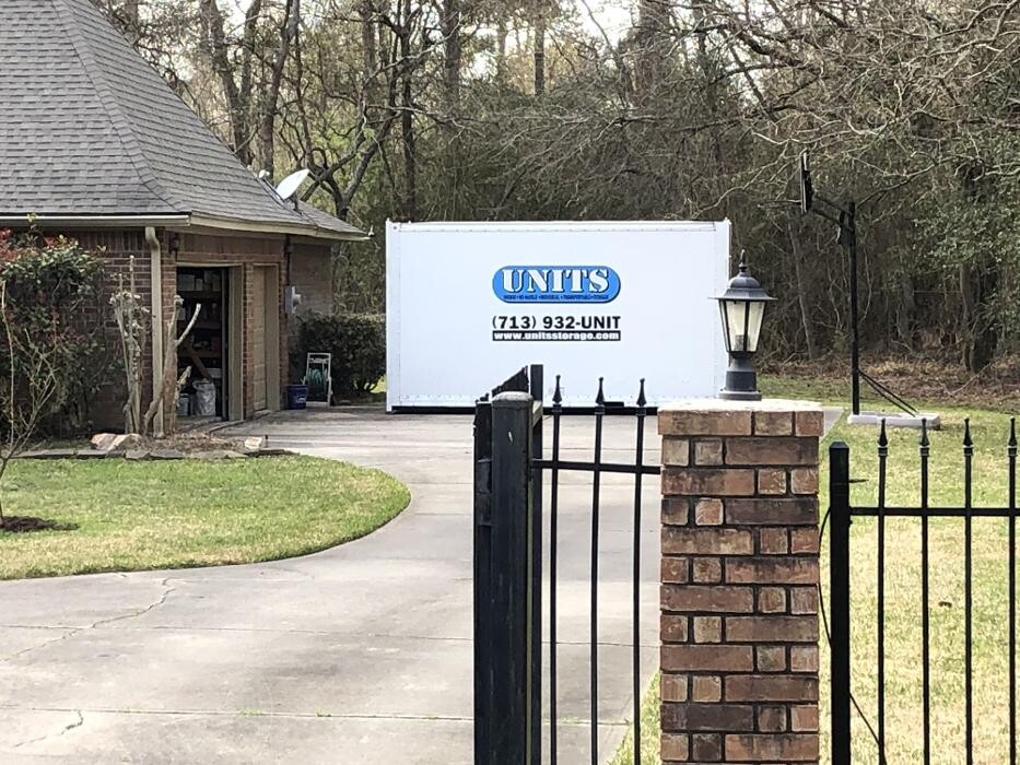 Images UNITS Mobile Storage of Houston